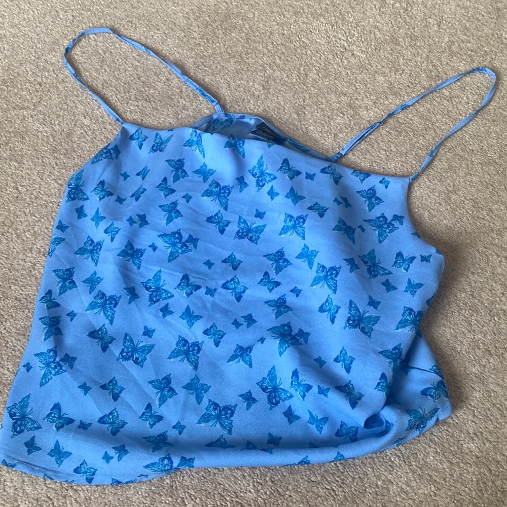 This is a shirt I got that ended up being too tight for my chest.